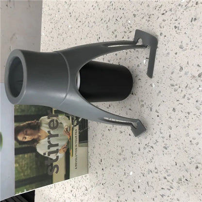 Hands-free electric stirrer with one-touch operation