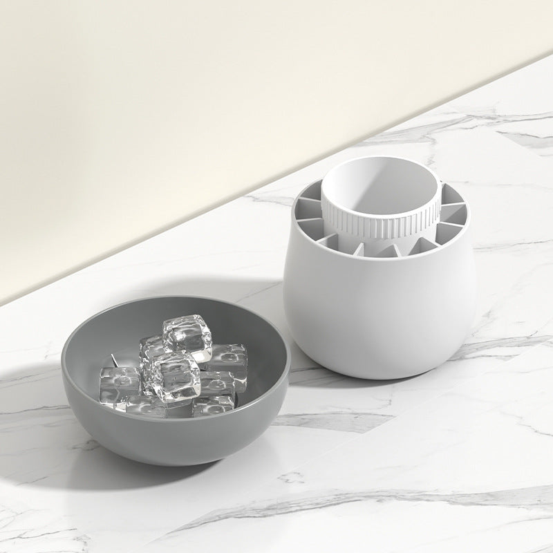 Reusable silicone ice cube maker for cocktails, coffee and cold drinks